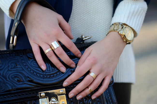 Details_Gold_Rings