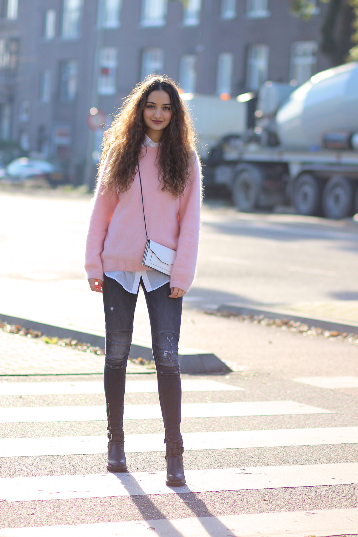 rosa_outfit